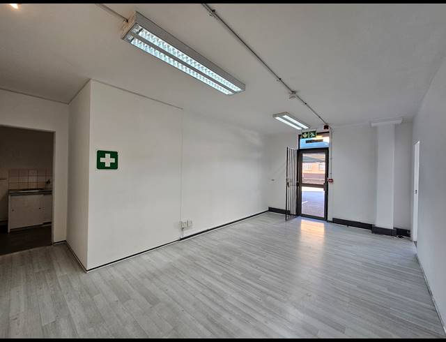 518M² WAREHOUSE TO LET IN LINBRO PARK